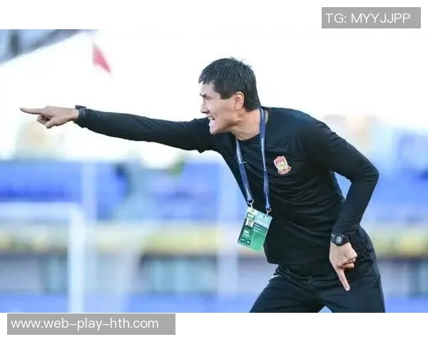 杨希感谢邵佳一称与队友聊天助力中文快速进步