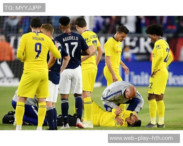 迪马透露奇克训练中不适提前离场明日将进行详细检查 迪马透露奇克训练中不适提前离场明日将进行详细检查