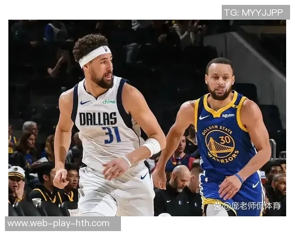 克莱新赛季首战表现平平13投仅4中三分球命中率低迷仅得10分